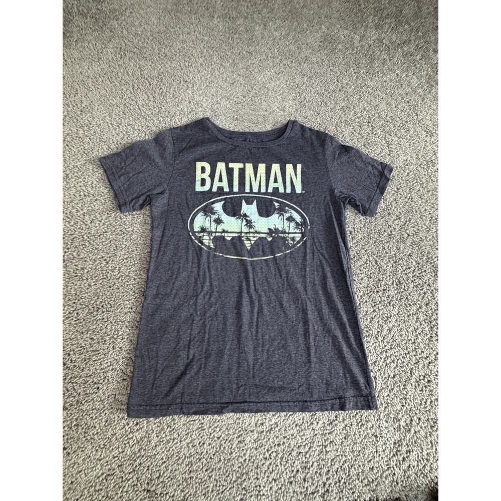 Batman Shirt Boys XS Gray Logo Graphic Tagless Cotton Polyester Jersey Top